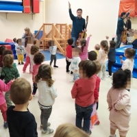 ENS VISITA L'ESCOLA DE MÚSICA